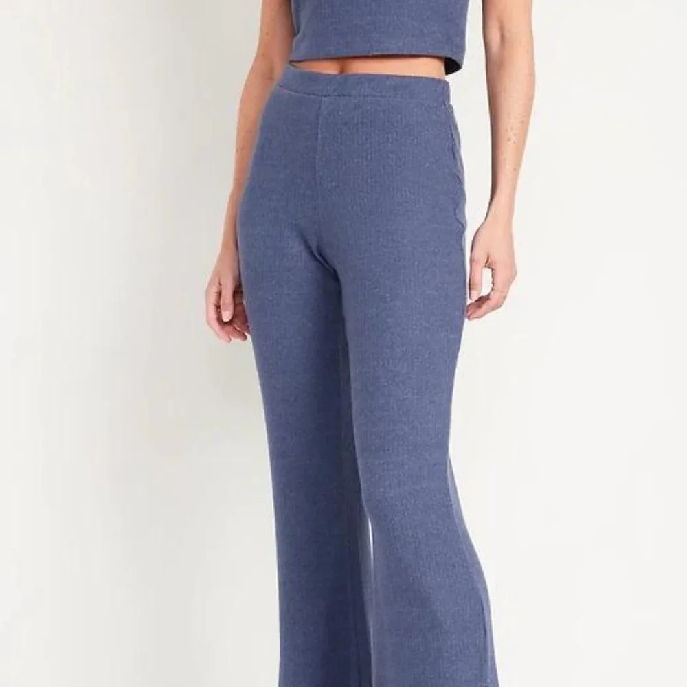 Old Navy High-Waisted Rib-Knit Split Flare Lounge Pants for Women New - Picture 2 of 11